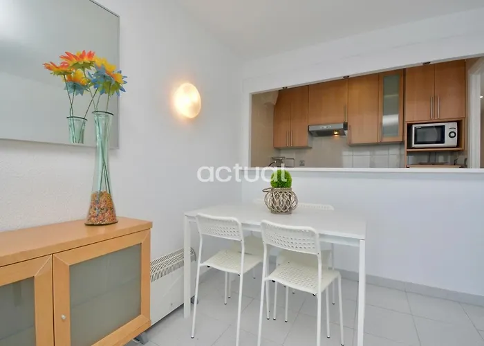 Elypalace 16 -2 דירה